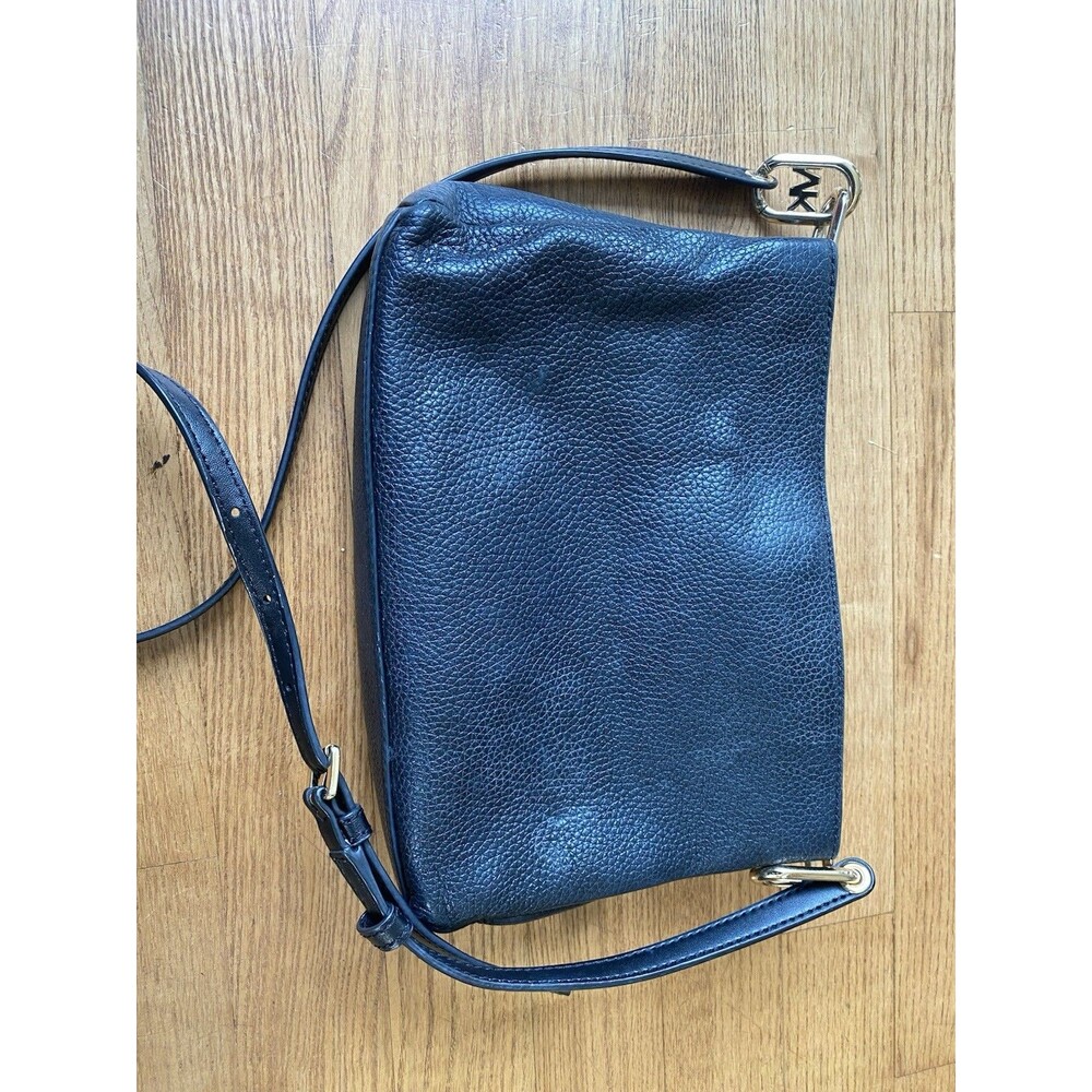 Michael Kors Trisha Triple Compartment Shoulder Crossbody Bag MK Signature/Solid - Picture 4 of 9